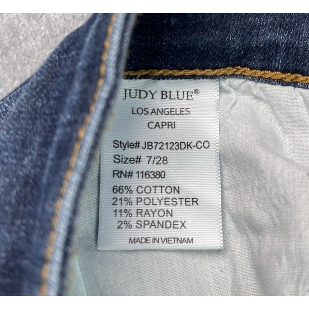 Judy Blue NWOT womens cropped 'Capri' premium jeans sz 7/28 summer travel - Picture 9 of 10